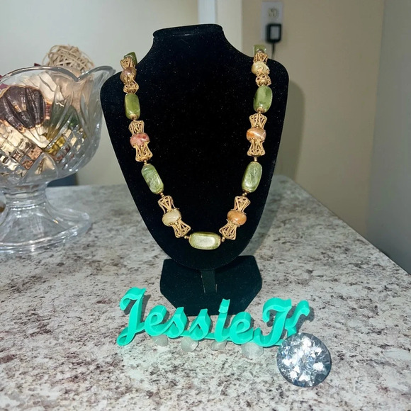 Miriam Haskell Necklace HTF “GLOWS!” - Picture 1 of 10